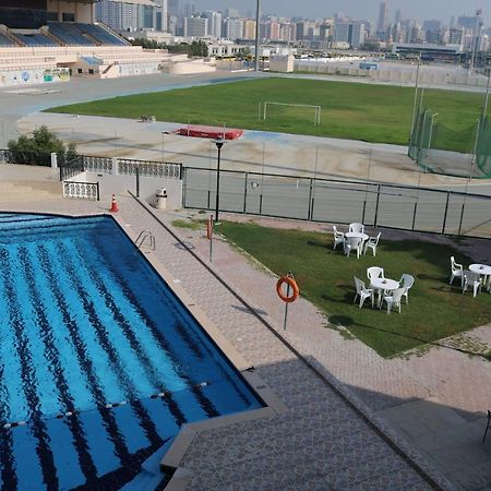 Dubai Youth Hotel Exterior photo