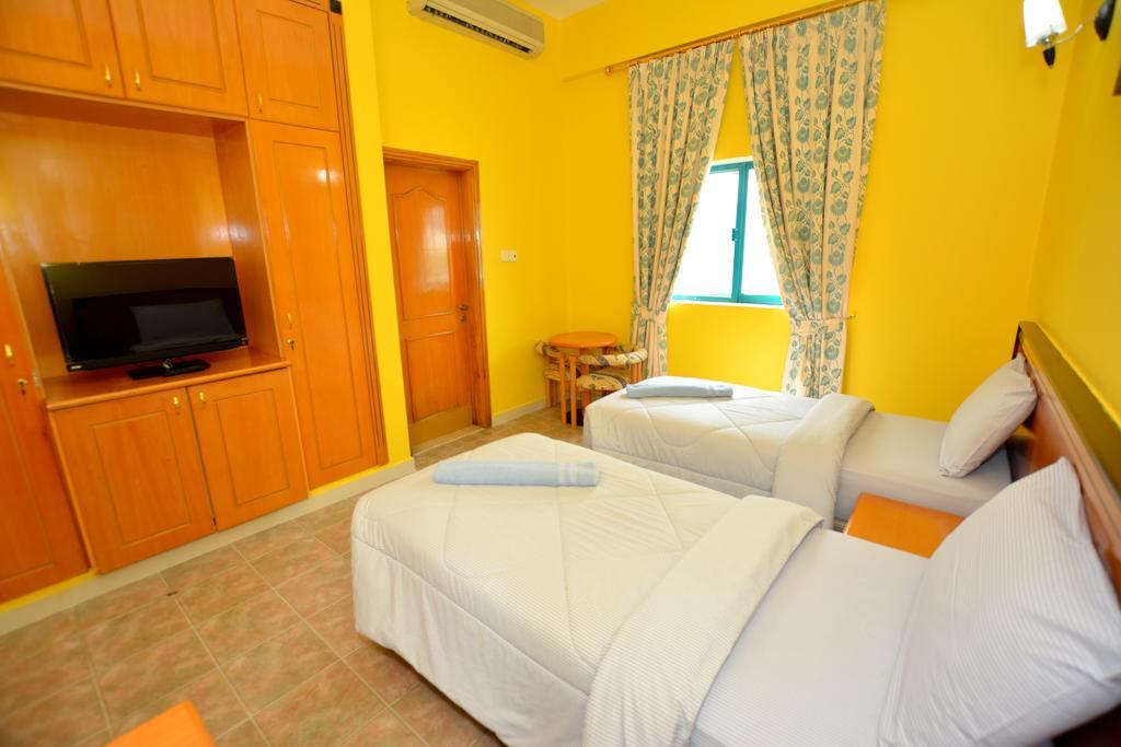 Dubai Youth Hotel Exterior photo