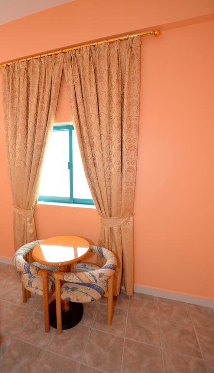 Dubai Youth Hotel Exterior photo