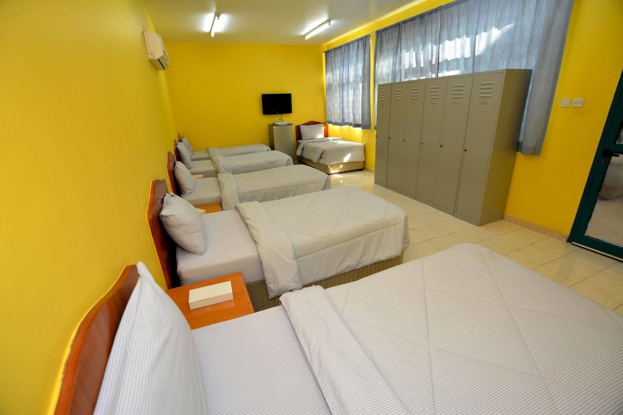 Dubai Youth Hotel Exterior photo